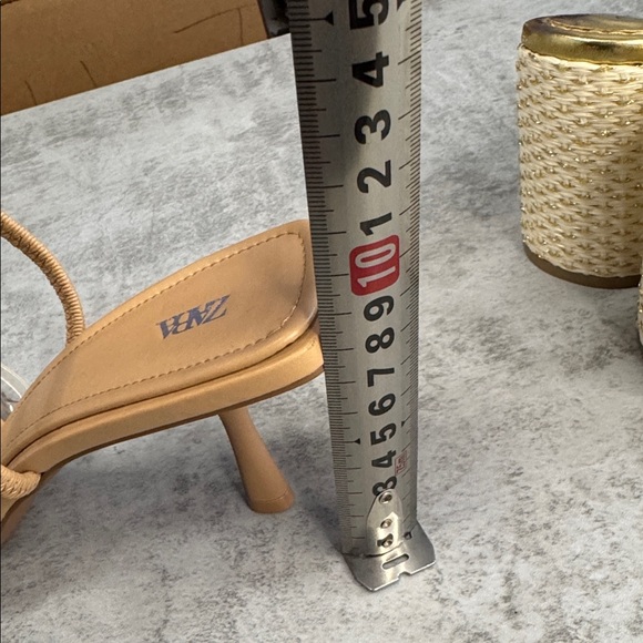 Zara Tan and Cream Heels with Studded Detailing - Picture 7 of 7